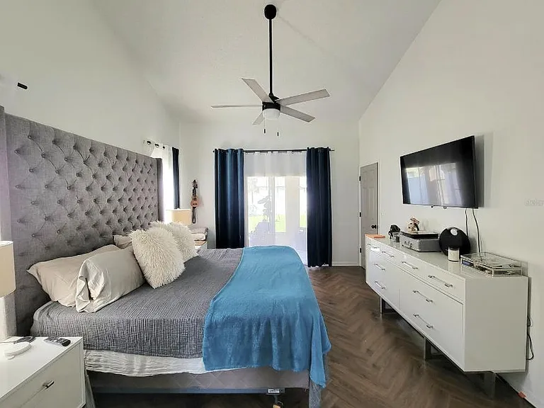 908 Alsace Dr — Photo 8