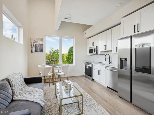 1307 Longfellow St NW #10, Washington, DC 20011