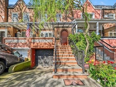2440 E 18th St, Brooklyn, NY, 11235
