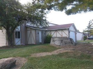 2828 Collins Dr #2828, Lorain, OH 44053