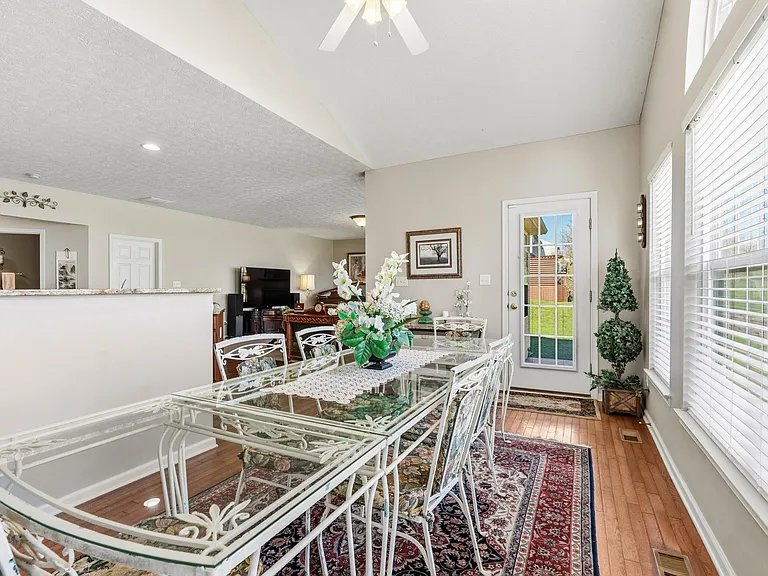 Forest Oaks Dr — Photo 30