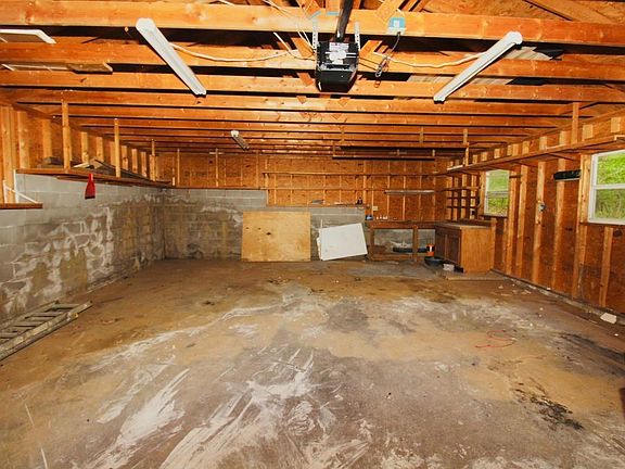 14th image of this home