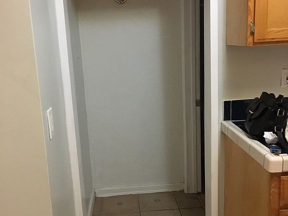 5th image of 6327 Benson Street # Upper Floor