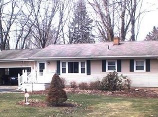 3245 McCleary Jacoby Rd, Cortland, OH 44410