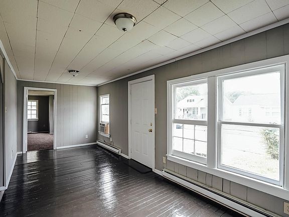 3rd image of 5319 Blue Ridge Ave