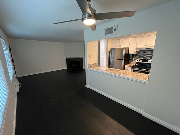 3rd image of 4648 Ohio St