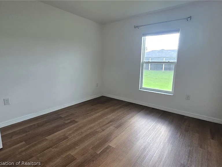 4720 San Lorenzo Dr — Photo 4