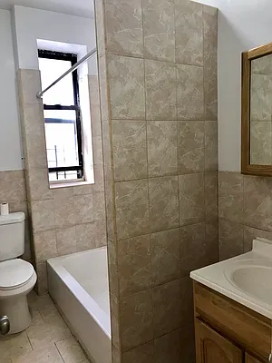 Rented by Voro, LLC | media 9