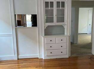 5-6 Seagrave Rd #1, Cambridge, MA 02140