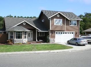 3366 Creekside Ct, Fortuna, CA 95540