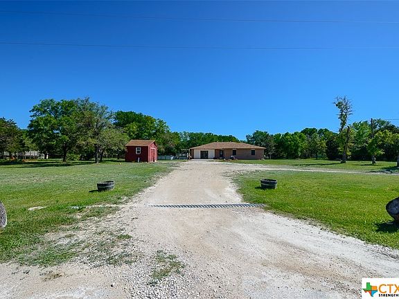 2nd image of 725 County Road 3081