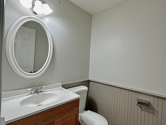 5th image of 15 Culver Street #83