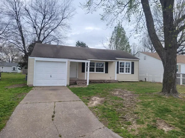 1114 M St NW, Miami, OK 74354