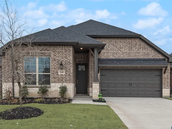 1240 Redcoat Dr, Forney, TX 75126