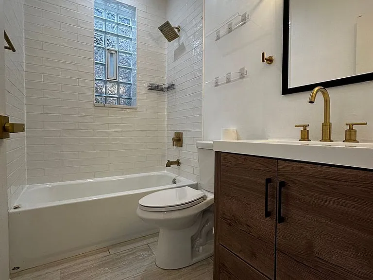 2812 S Pulaski Rd #1 — Photo 18