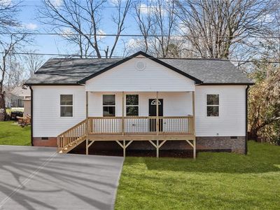 704 North St, Graham, NC, 27253