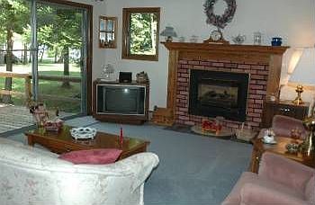 4th image of 8865 Spinnaker Ln