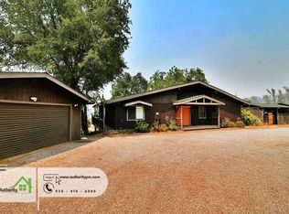 19606 Fish Hill Ln, Redding, CA 96003