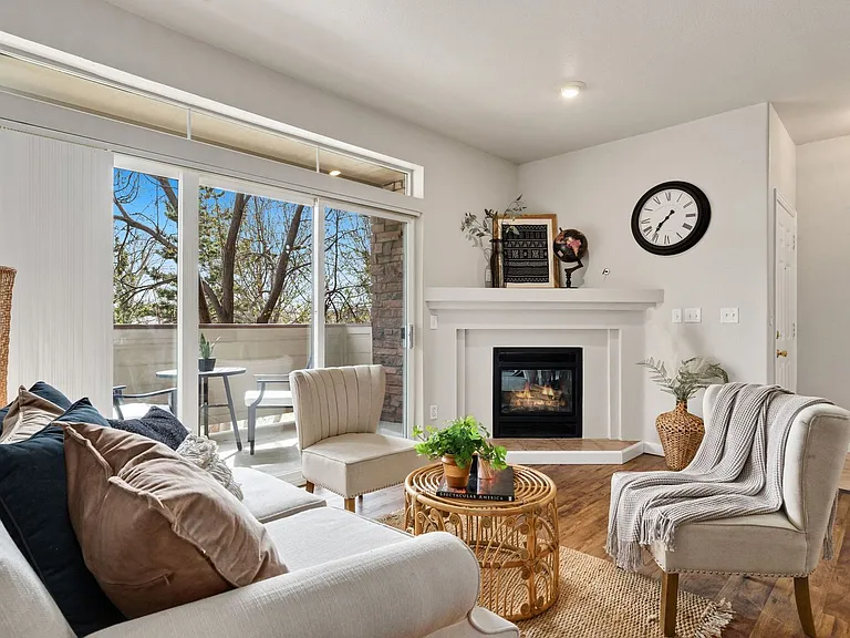 4545 Wheaton Dr #B230 — Photo 1