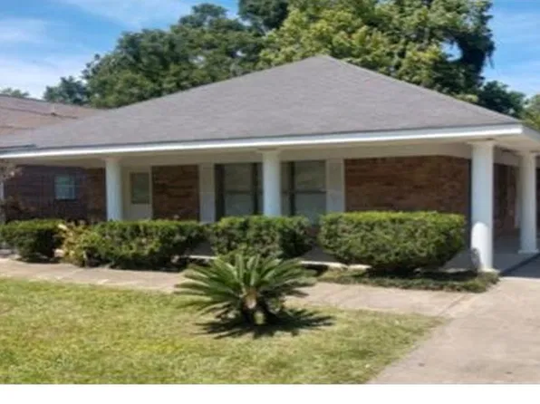 1156 Hercules St, Mobile, AL 36603