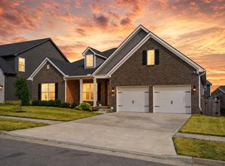 728 Hollyhock Dr, Lexington, KY 40511
