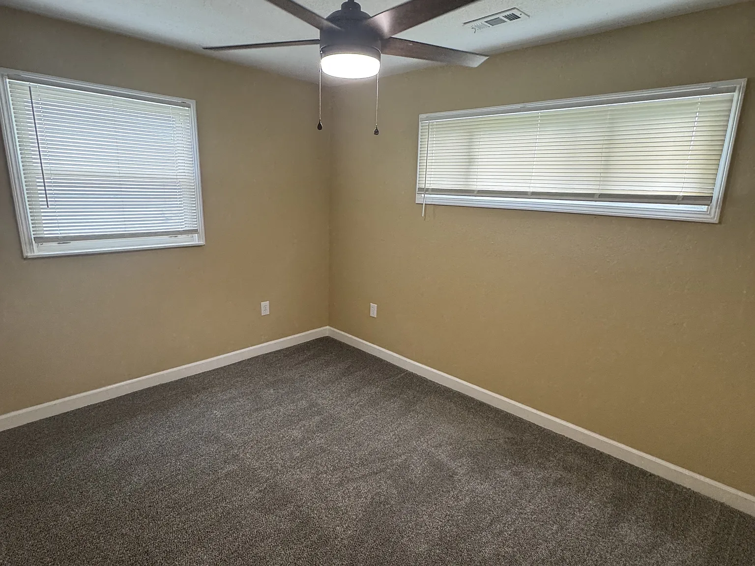 8618 Corrington Avenue - 1 — Photo 2