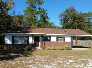 604 E 1st St, Springfield, GA 31329