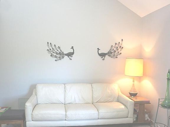 5th image of 1460 N Driftwood Ave