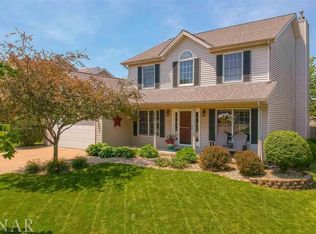 2808 Longmeadow Ln, Bloomington, IL