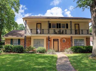 11302 Maple Springs Dr, Houston, TX 77043