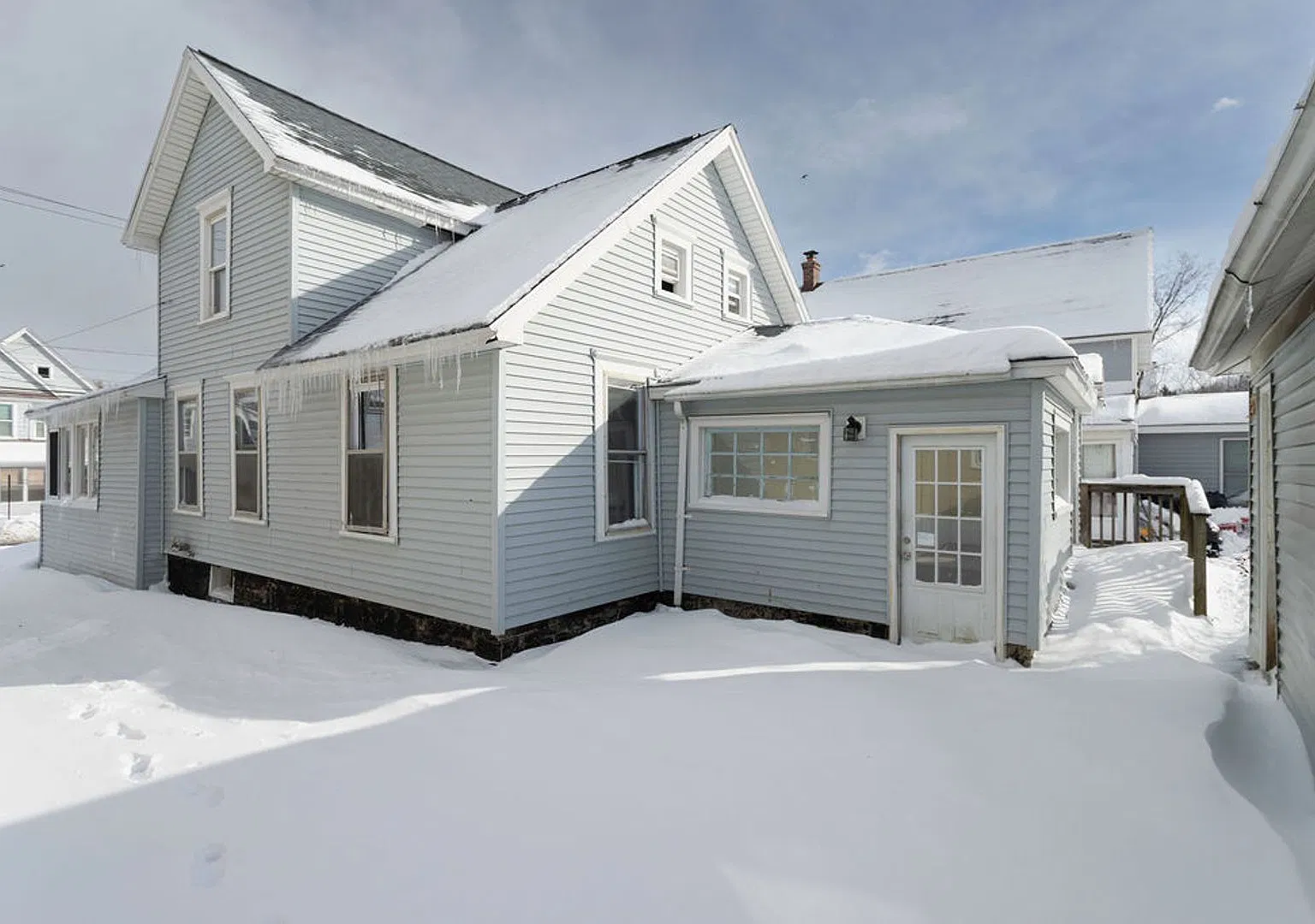 4 Bedroom Single Family House Available in Solvay — Photo 2