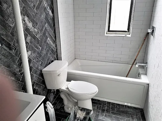 Rented by The Hamilton Group | media 25