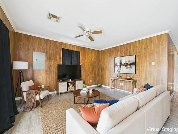 5th image of 119 Sternberg Dr