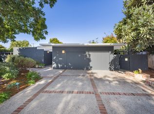 3452 Thomas Dr, Palo Alto, CA 94303