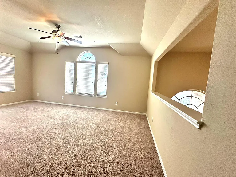 22407 Ebbets Field Dr — Photo 23