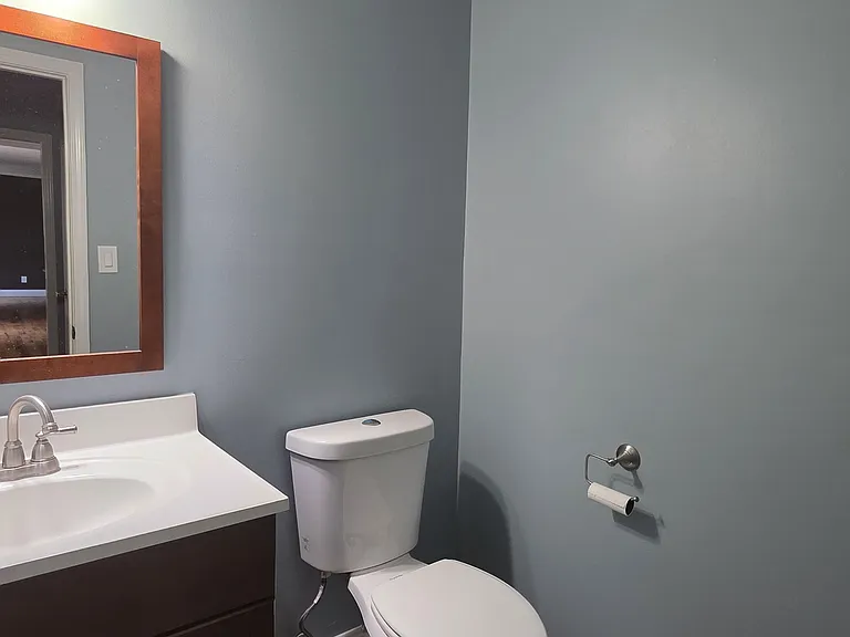 1025 River Overlook Dr — Photo 3