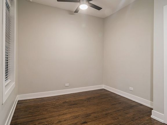 4th image of 2957 N Milwaukee Ave #N2