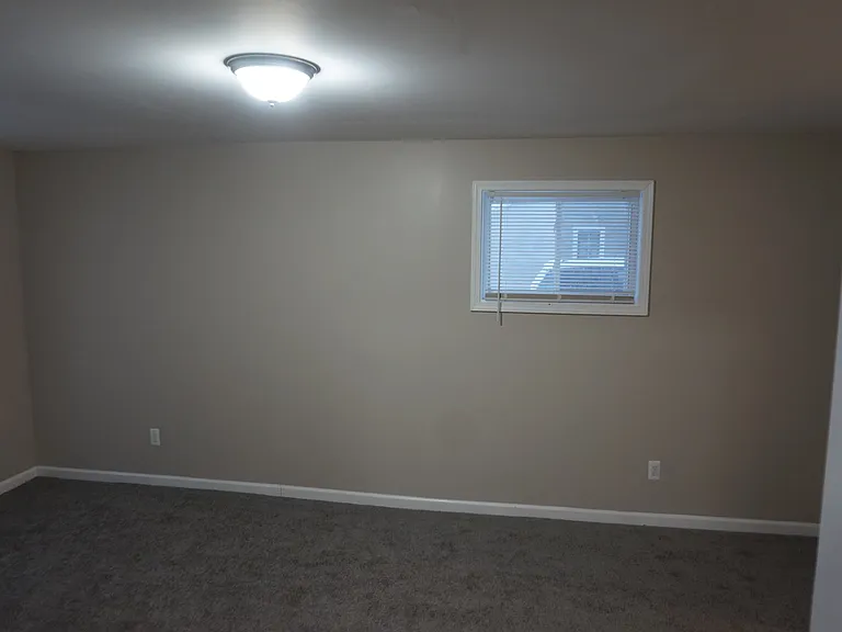 3740 Spruce St — Photo 6