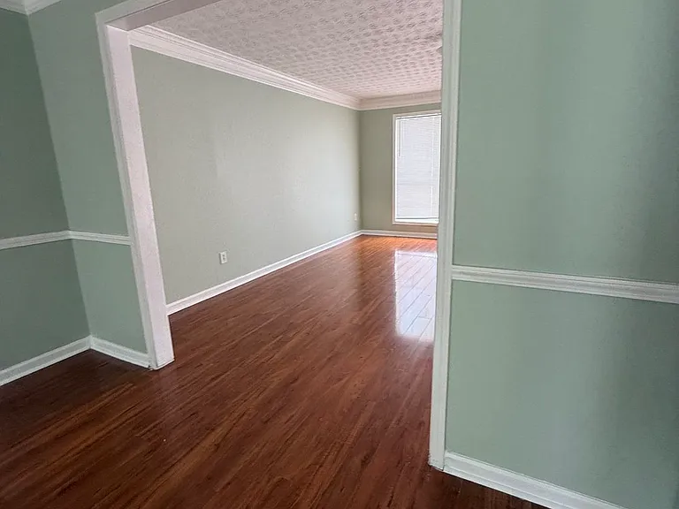 755 Tara Bnd — Photo 5