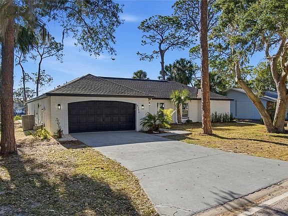 2nd image of 4346 Marine Pkwy