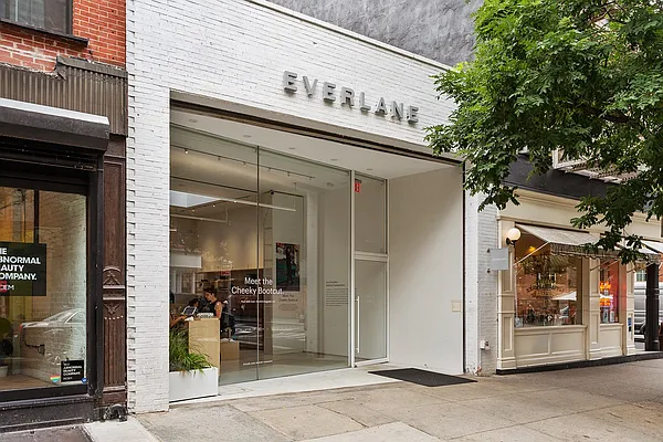 Rented by REAL New York | media 14