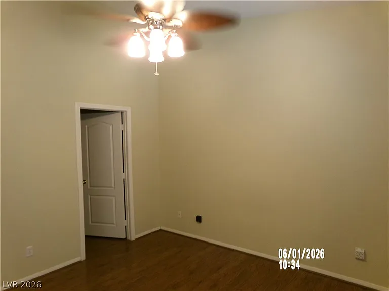 120 Humphreys Peak Ct — Photo 7