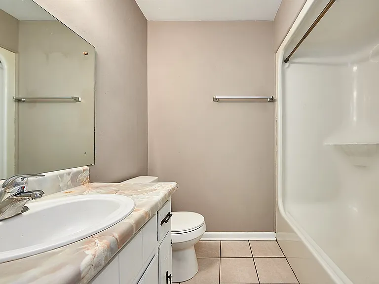 409 South Ct #A — Photo 6