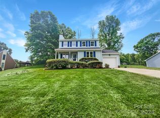 144 Creekside Dr, Statesville, NC 28625