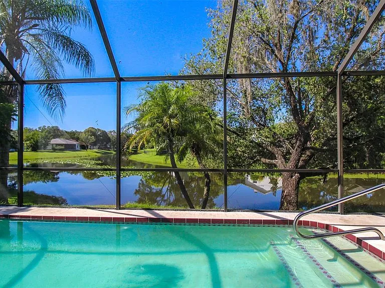 5462 Colonial Oaks Blvd — Photo 5