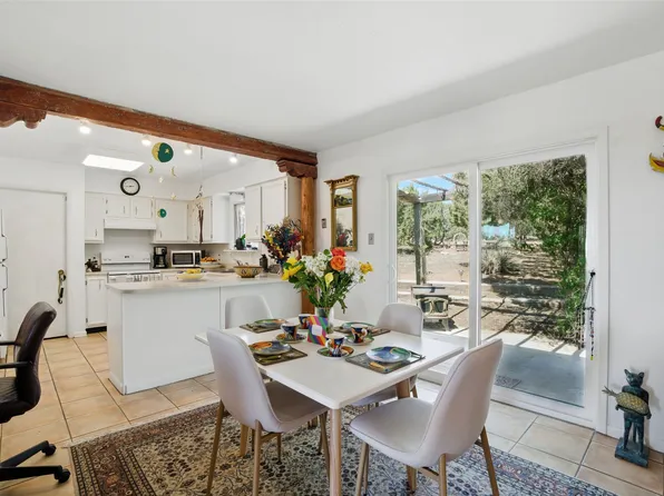 3 Conchas Pl, Santa Fe, NM 87508