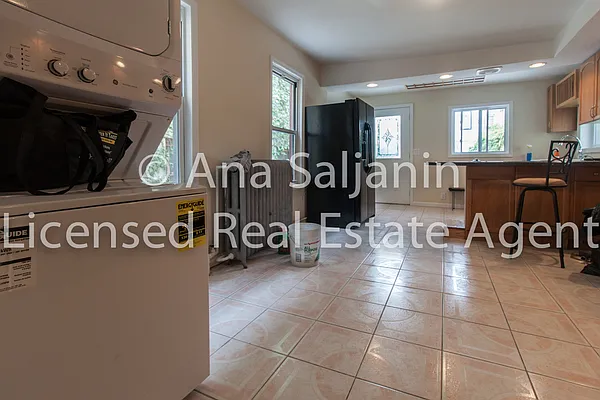 Rented by Citi Zone Realty | media 27