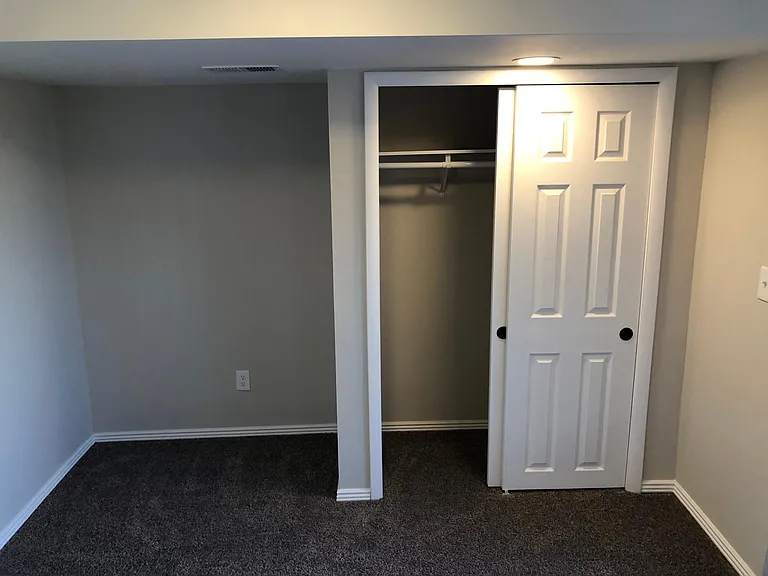 9505 W Coal Mine Ave #D — Photo 11