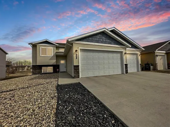 608 Klein Ave, Surrey, ND 58785