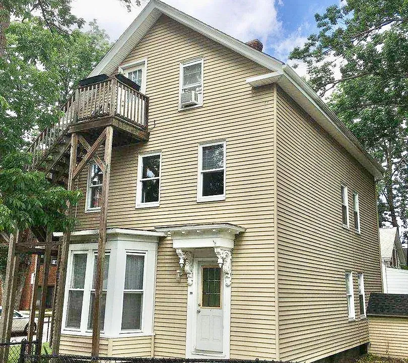 19 Mechanic Street